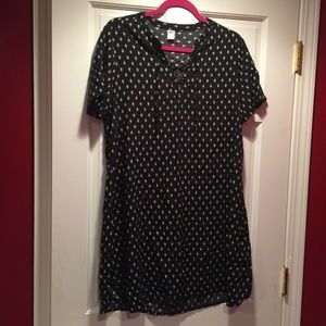 Black and White Lace Up Dress